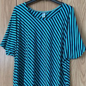 Catherine poly knit top. 4x. Worn once.